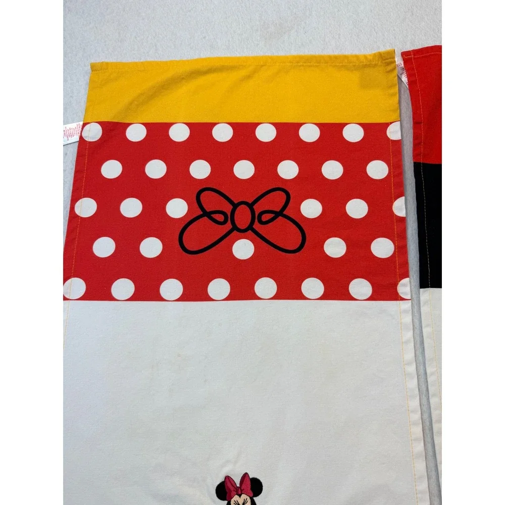 Disney Mickey and Minnie Mouse Embroidered Kitchen Hand Towel Set Red White 2pc